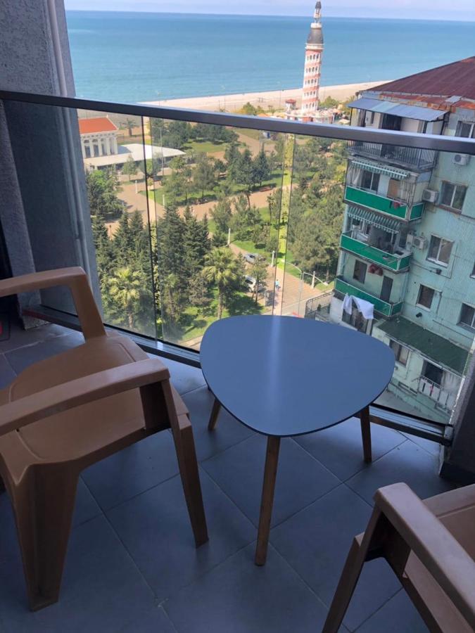 Batumi Orbi Sea Tawer Apartment Екстериор снимка