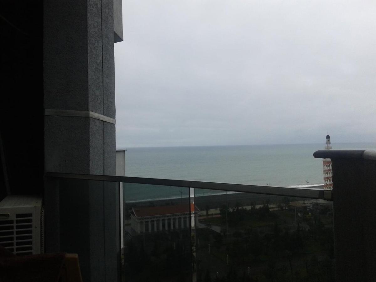 Batumi Orbi Sea Tawer Apartment Екстериор снимка