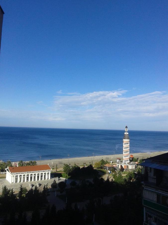 Batumi Orbi Sea Tawer Apartment Екстериор снимка