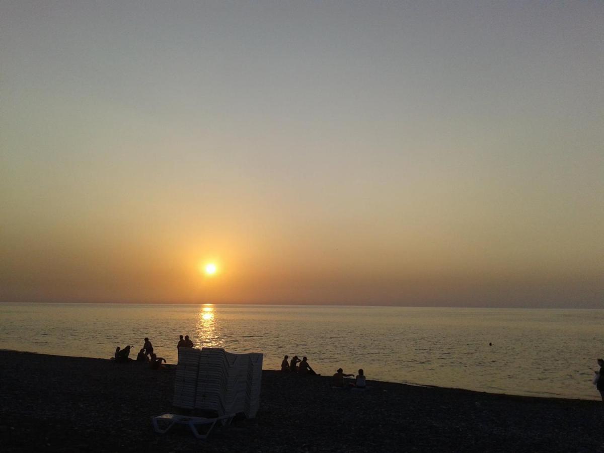 Batumi Orbi Sea Tawer Apartment Екстериор снимка