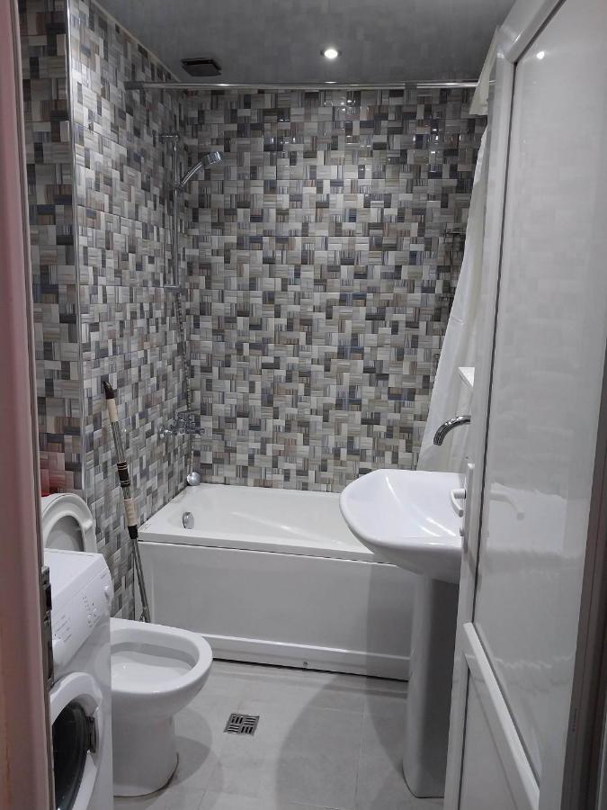 Batumi Orbi Sea Tawer Apartment Екстериор снимка