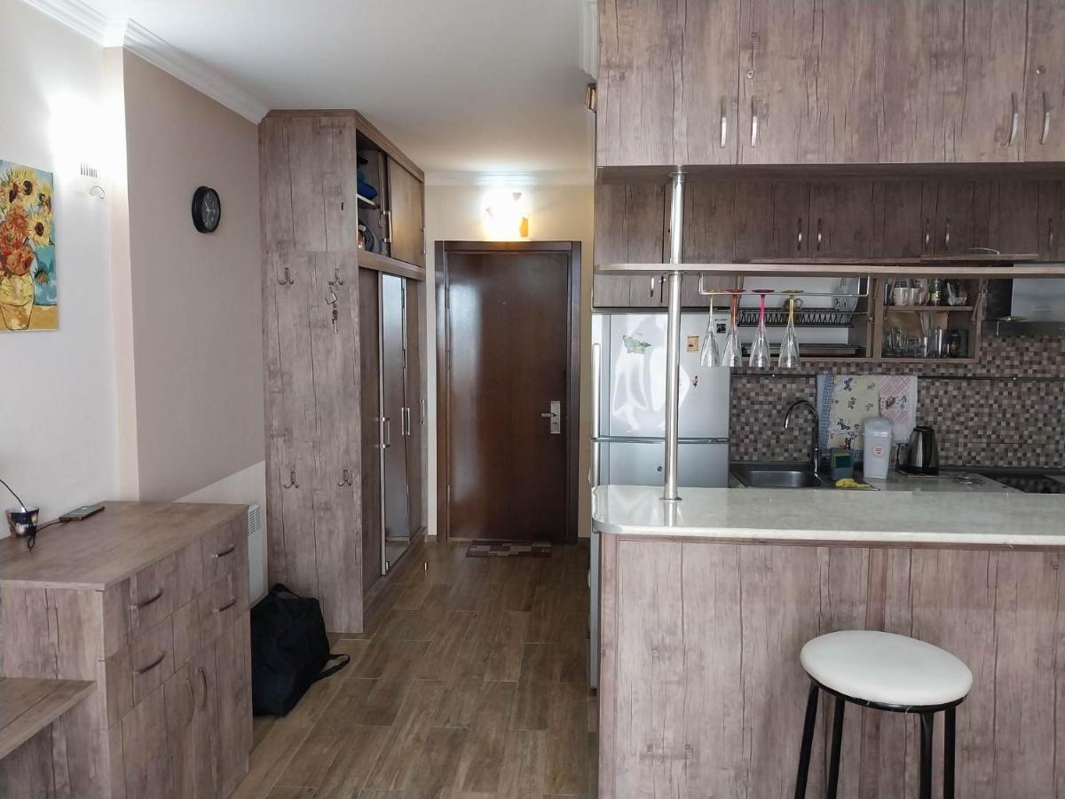 Batumi Orbi Sea Tawer Apartment Екстериор снимка